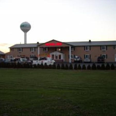Royal Inn Motel ウォータータウン エクステリア 写真