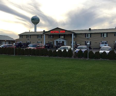 Royal Inn Motel ウォータータウン エクステリア 写真